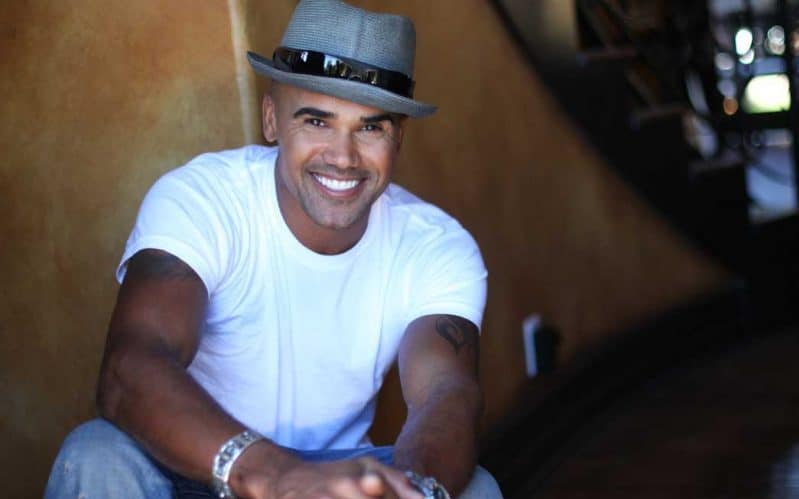 Shemar-Moore-stylish-bald-men-mens-fashion-style-top-10