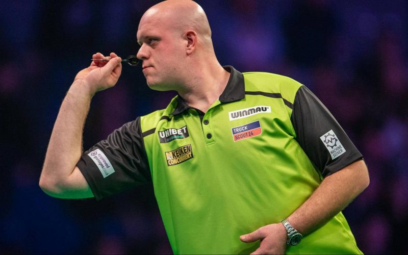 michael-van-gerwen-bald-man-sports-star-athlete-darts-top-10