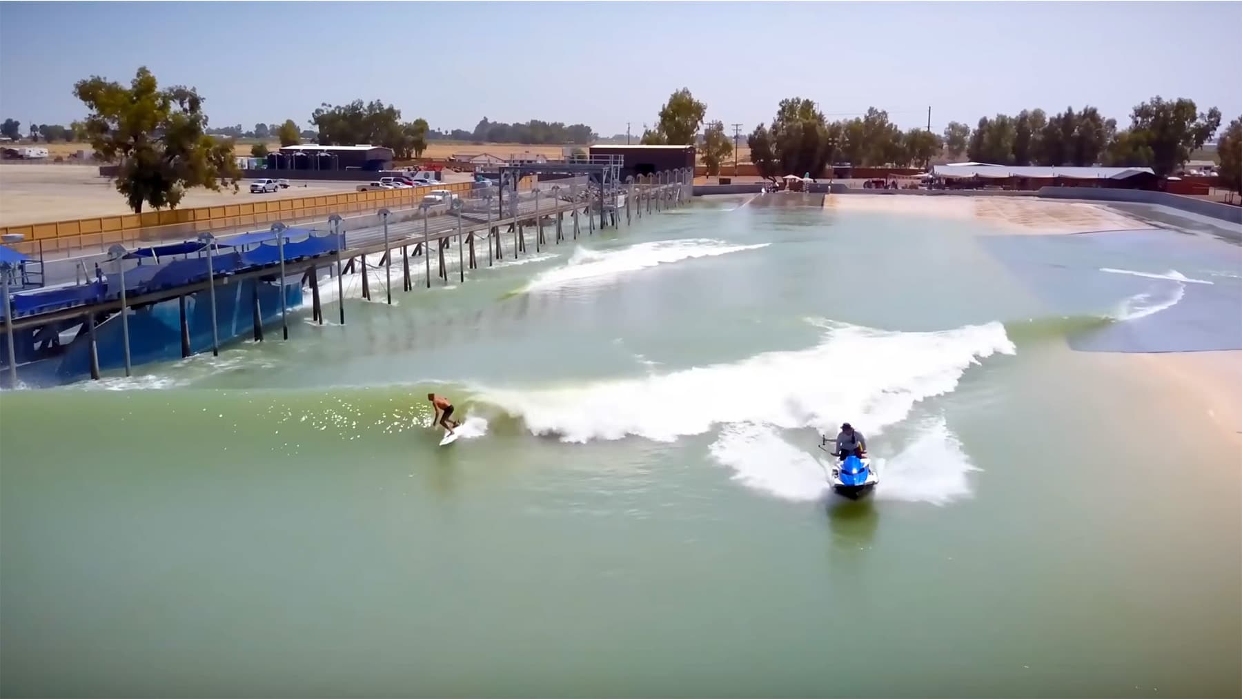 Kelly-Slater-surf ranch