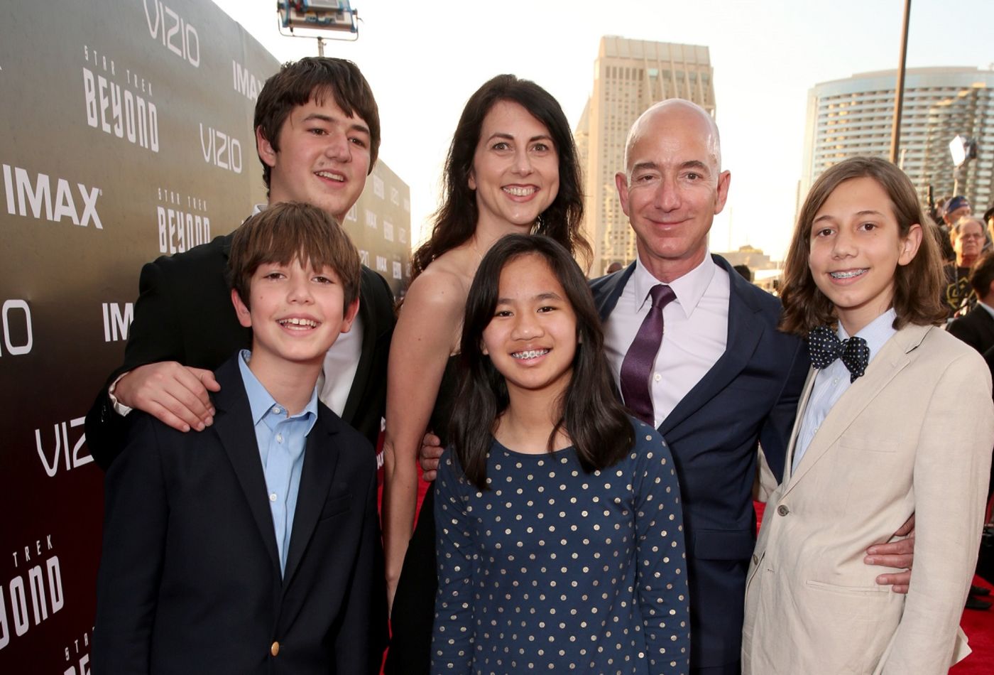 bezos family children wife